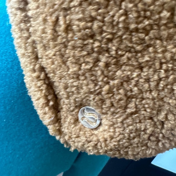 Lulu crossbody never used - Picture 2 of 3